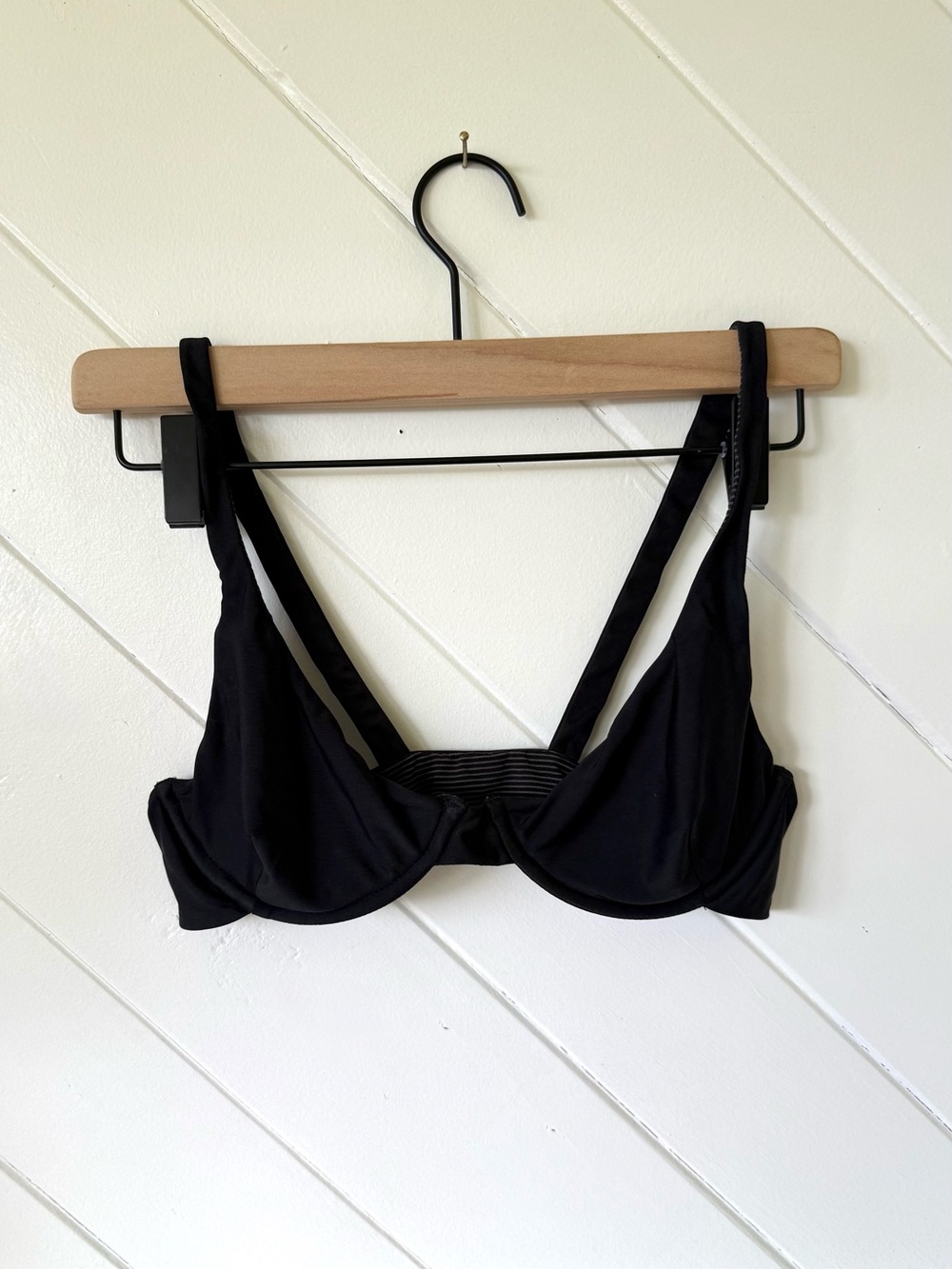 ACACIA Geneva top in Black